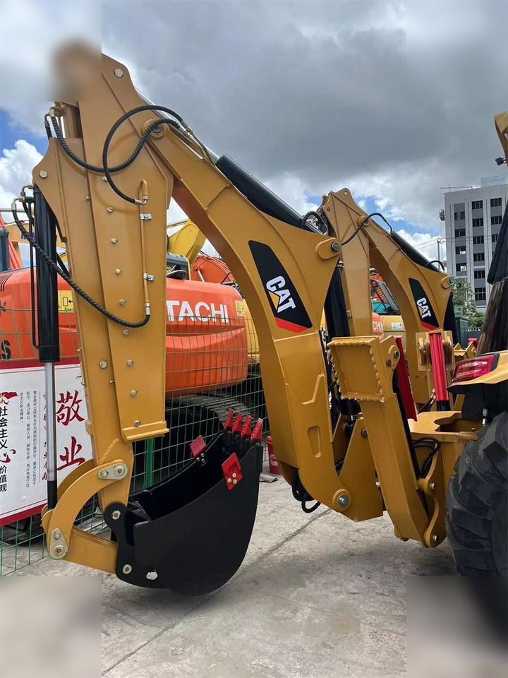 CATERPILLAR 430F - Buldoexcavator: Foto 2 CATERPILLAR 430F - Buldoexcavator: Foto 2