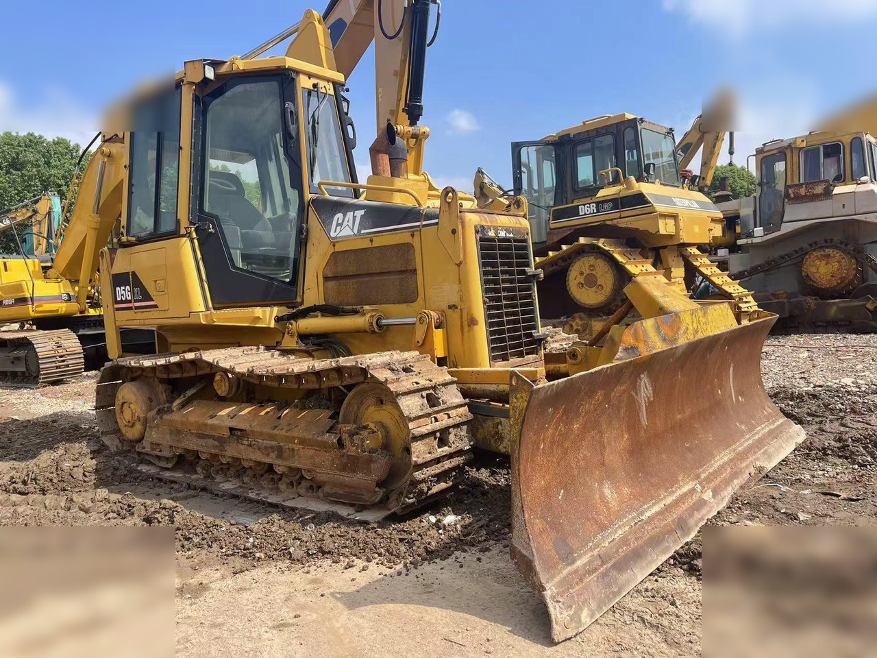 CATERPILLAR D5G XL - Buldozer: Foto 1 CATERPILLAR D5G XL - Buldozer: Foto 1