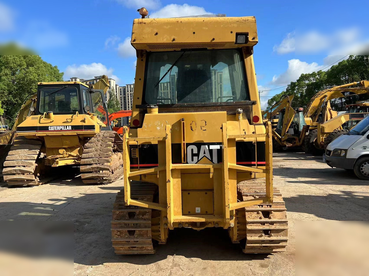 CATERPILLAR D5G XL - Buldozer: Foto 4 CATERPILLAR D5G XL - Buldozer: Foto 4