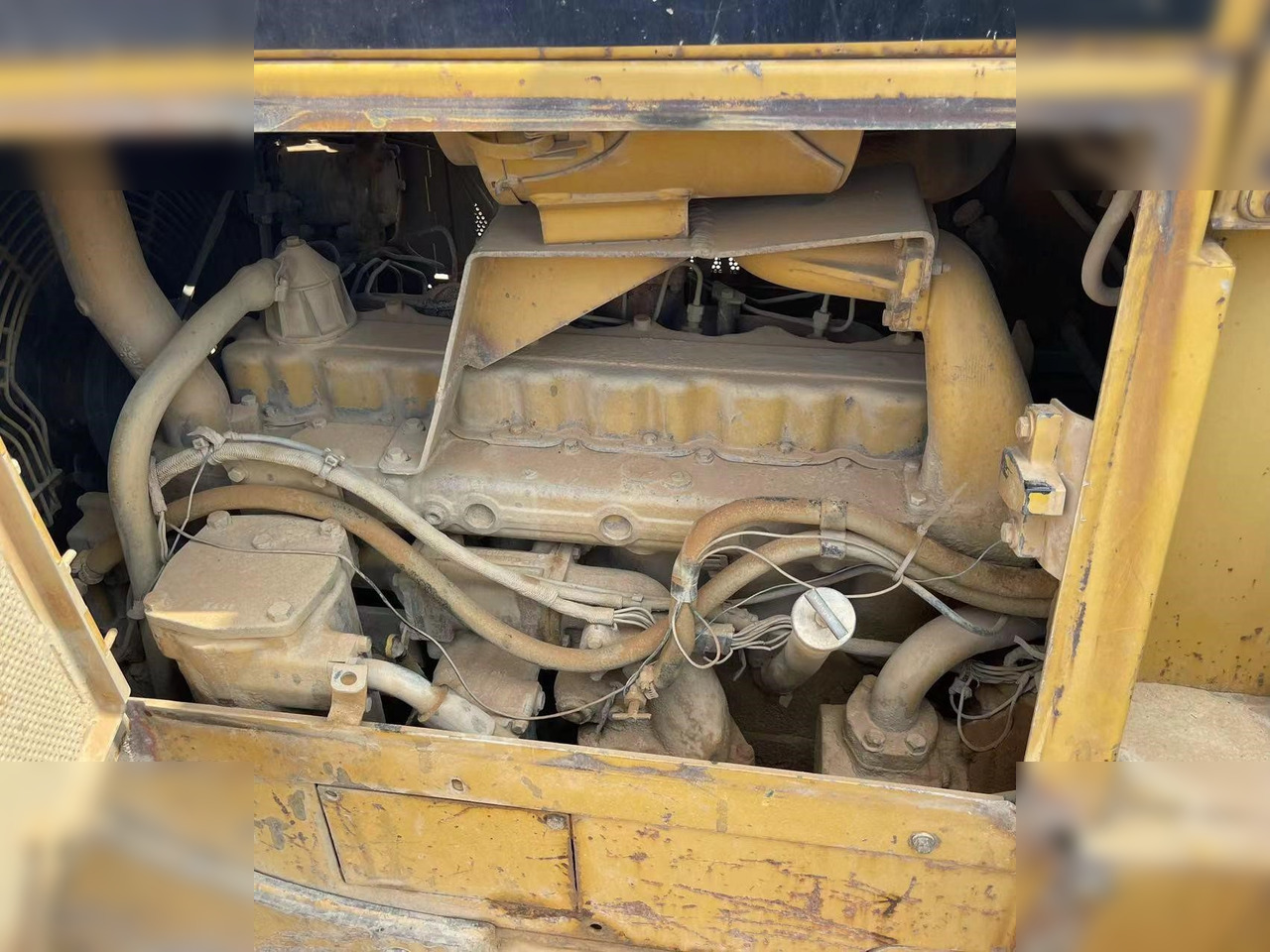 CATERPILLAR D6G - Buldozer: Foto 5 CATERPILLAR D6G - Buldozer: Foto 5