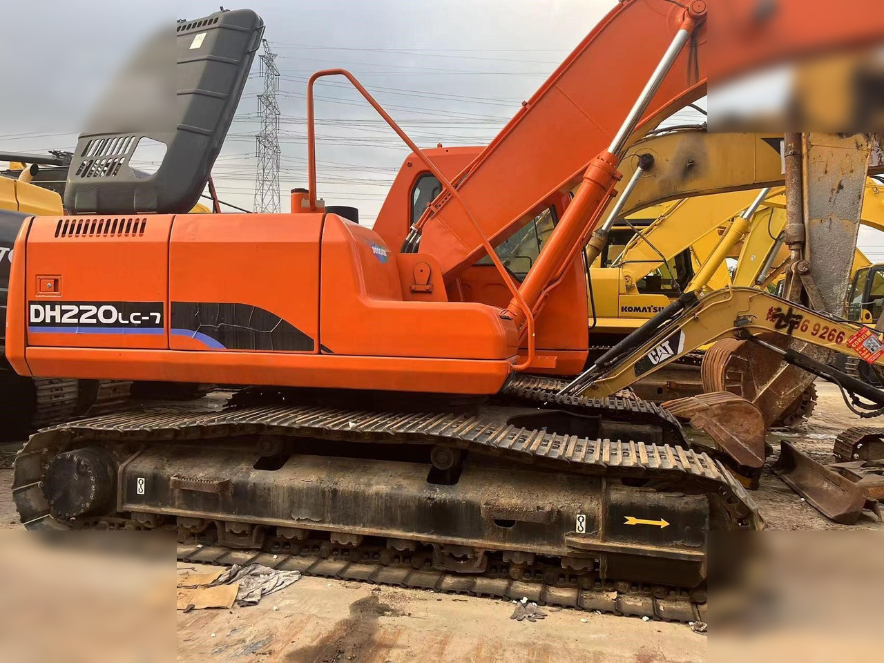 DOOSAN DH220 LC-7 - Excavator pe şenile: Foto 4 DOOSAN DH220 LC-7 - Excavator pe şenile: Foto 4