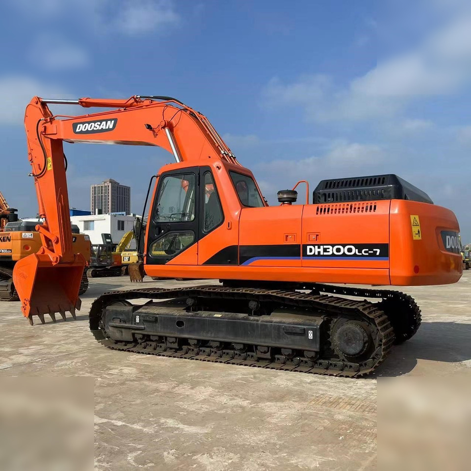 DOOSAN DH300 LC-7 - Excavator pe şenile: Foto 2 DOOSAN DH300 LC-7 - Excavator pe şenile: Foto 2