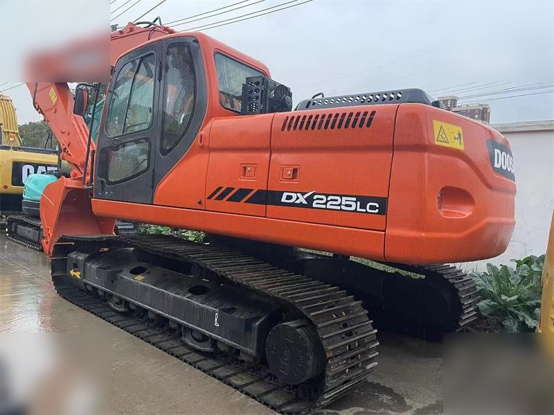 DOOSAN DX225 LC-5 - Excavator pe şenile: Foto 1 DOOSAN DX225 LC-5 - Excavator pe şenile: Foto 1