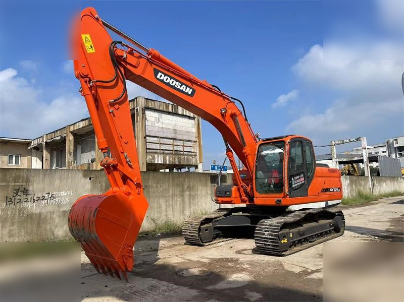 DOOSAN DX225 LC - Excavator pe şenile: Foto 3 DOOSAN DX225 LC - Excavator pe şenile: Foto 3