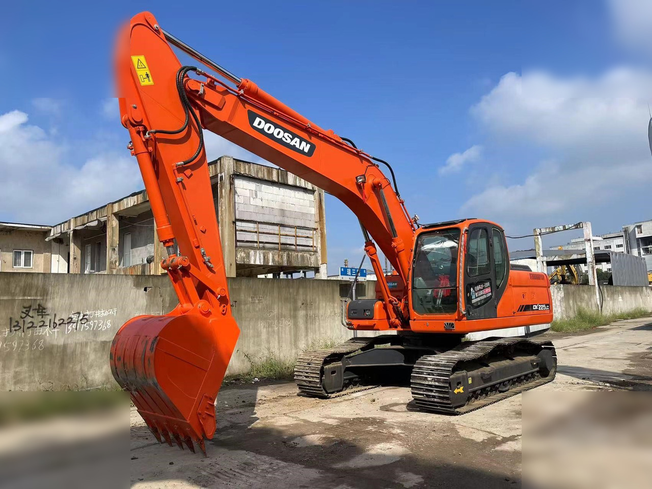 DOOSAN DX225 LCA - Excavator pe şenile: Foto 4 DOOSAN DX225 LCA - Excavator pe şenile: Foto 4