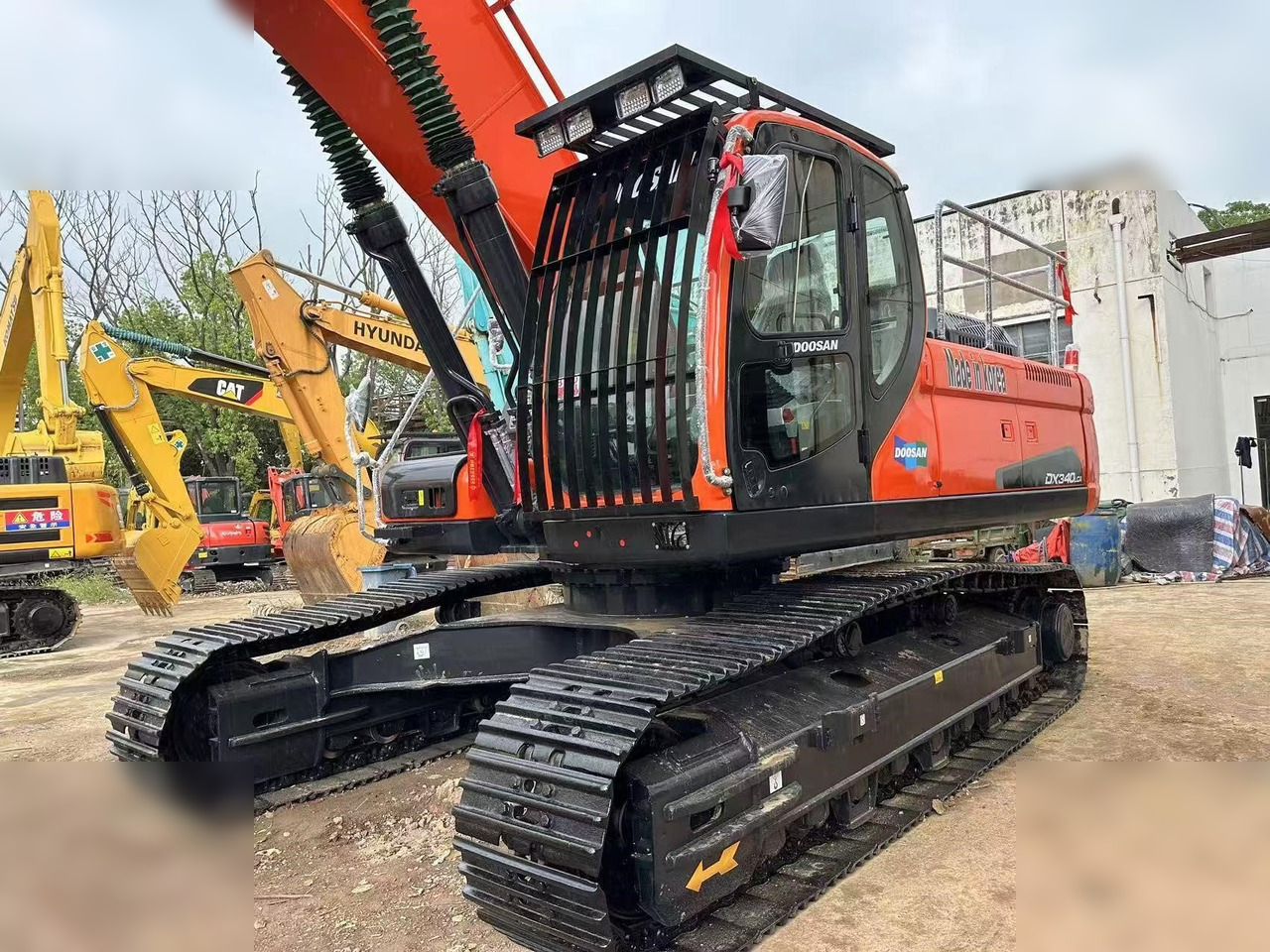DOOSAN DX340 LC - Excavator pe şenile: Foto 4 DOOSAN DX340 LC - Excavator pe şenile: Foto 4