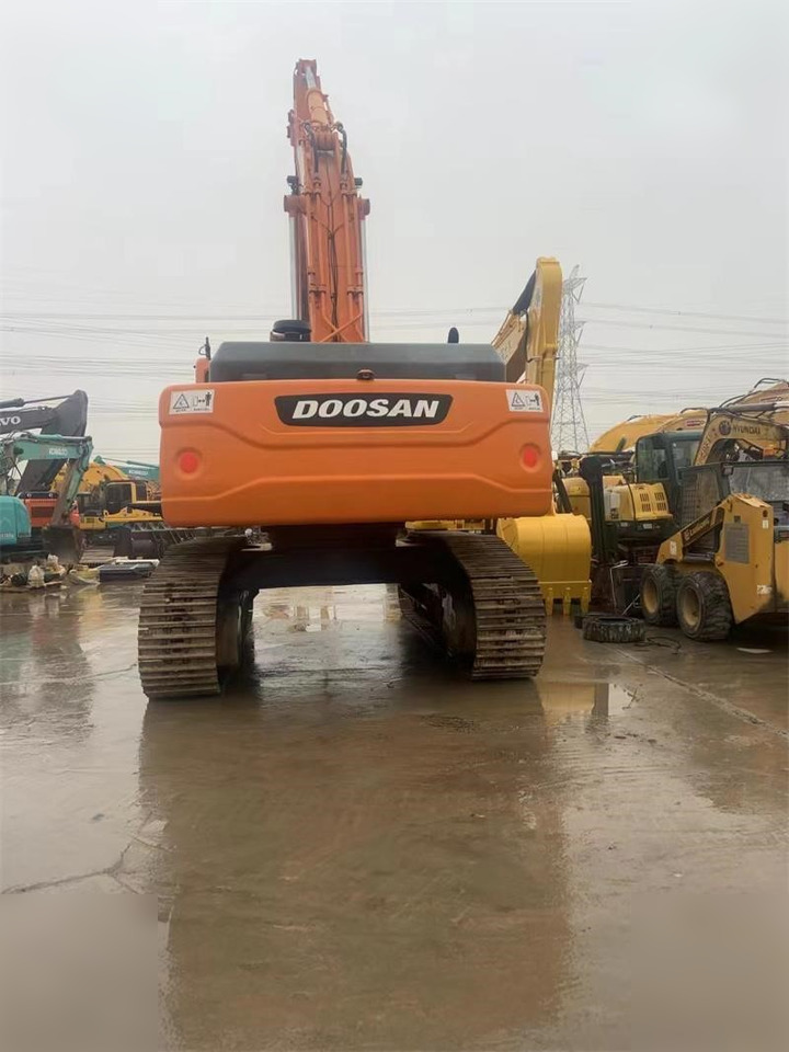 DOOSAN DX500 LCA - Excavator pe şenile: Foto 5 DOOSAN DX500 LCA - Excavator pe şenile: Foto 5