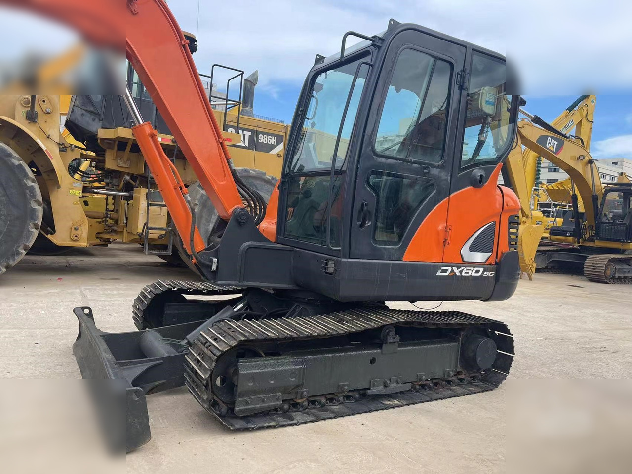 DOOSAN DX60-9C - Excavator pe şenile: Foto 5 DOOSAN DX60-9C - Excavator pe şenile: Foto 5