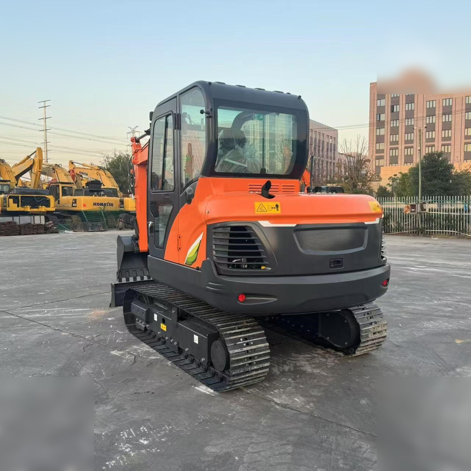 Excavator pe şenile DOOSAN DX60E-10N: Foto 9 Excavator pe şenile DOOSAN DX60E-10N: Foto 9