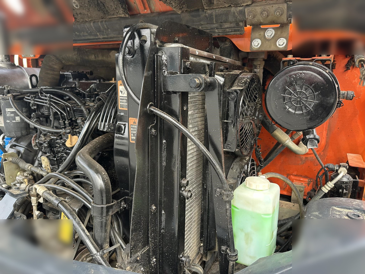 DOOSAN DX75-9CN - Excavator pe şenile: Foto 5 DOOSAN DX75-9CN - Excavator pe şenile: Foto 5