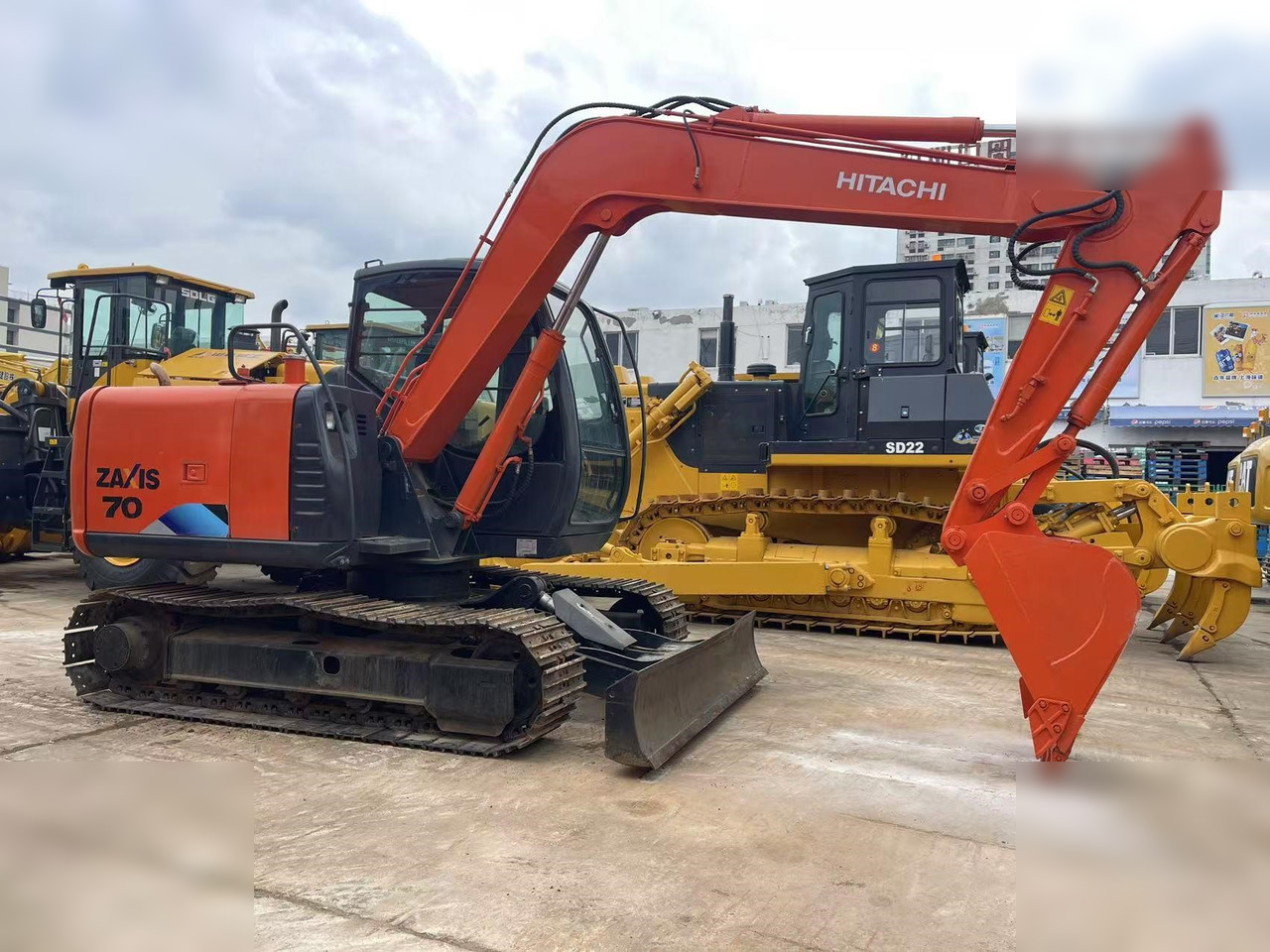 HITACHI ZX70-5G - Excavator pe şenile: Foto 1 HITACHI ZX70-5G - Excavator pe şenile: Foto 1