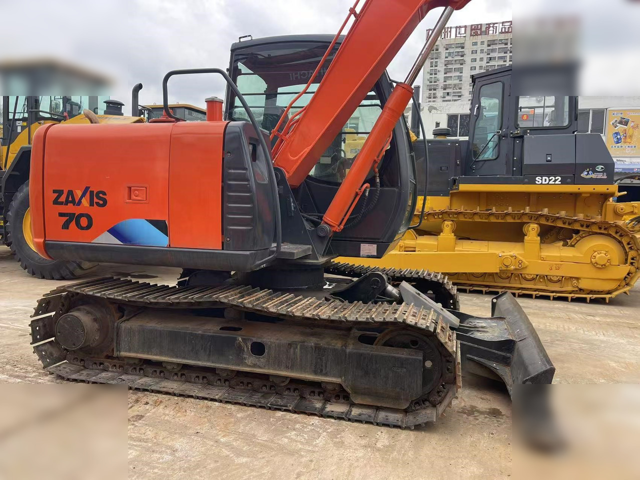 HITACHI ZX70 - Excavator pe şenile: Foto 5 HITACHI ZX70 - Excavator pe şenile: Foto 5
