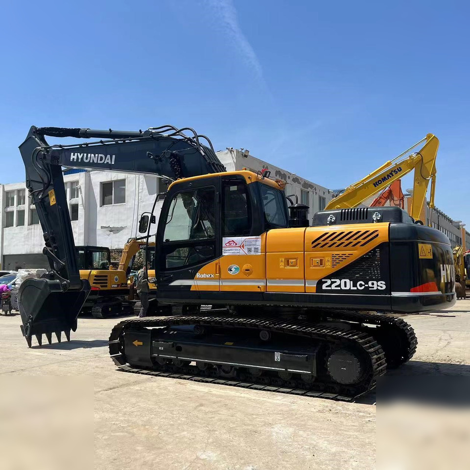 HYUNDAI ROBEX 220 LC-9S - Excavator pe şenile: Foto 1 HYUNDAI ROBEX 220 LC-9S - Excavator pe şenile: Foto 1