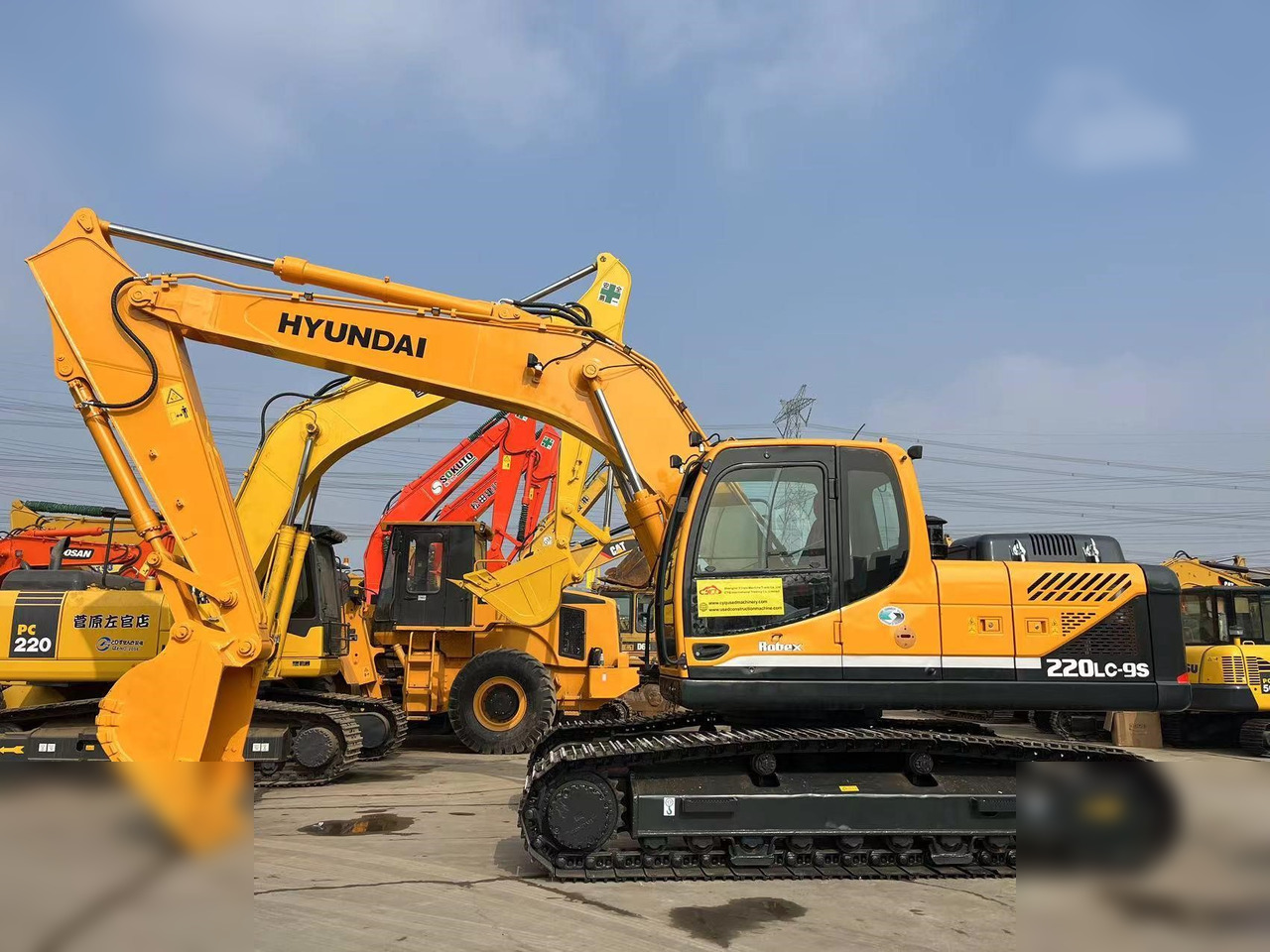 HYUNDAI ROBEX 220 LC-9S - Excavator pe şenile: Foto 4 HYUNDAI ROBEX 220 LC-9S - Excavator pe şenile: Foto 4