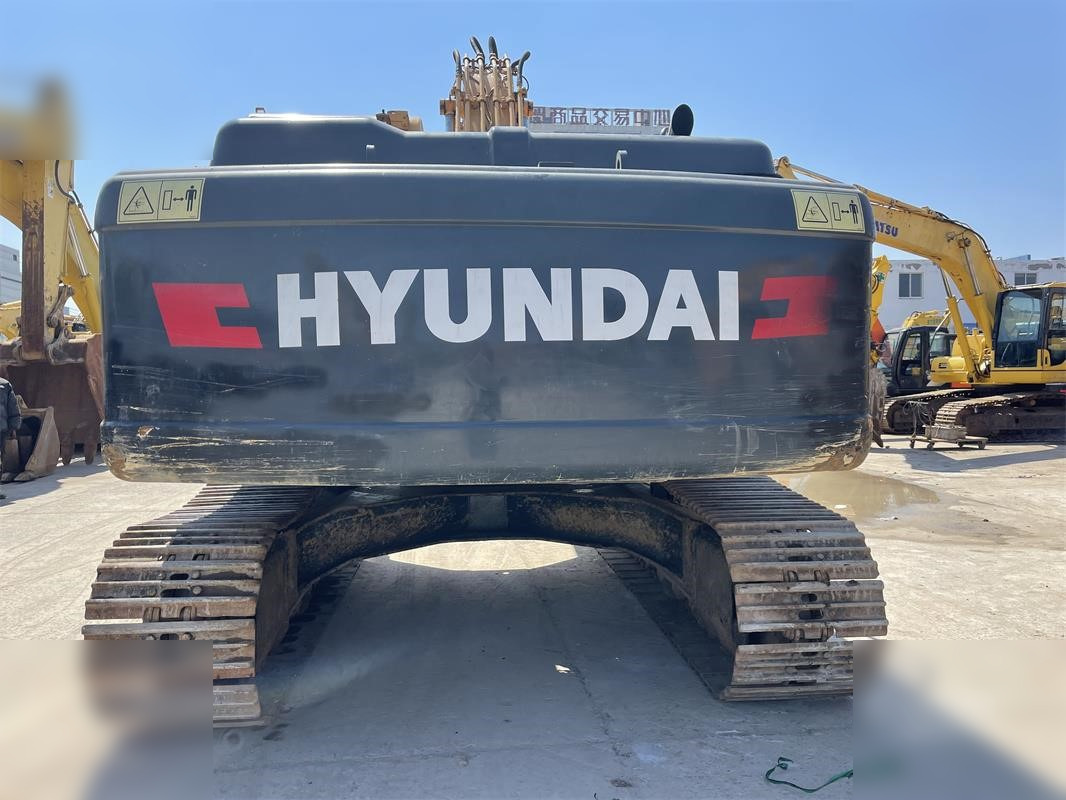HYUNDAI ROBEX 220 LC-9S - Excavator pe şenile: Foto 4 HYUNDAI ROBEX 220 LC-9S - Excavator pe şenile: Foto 4