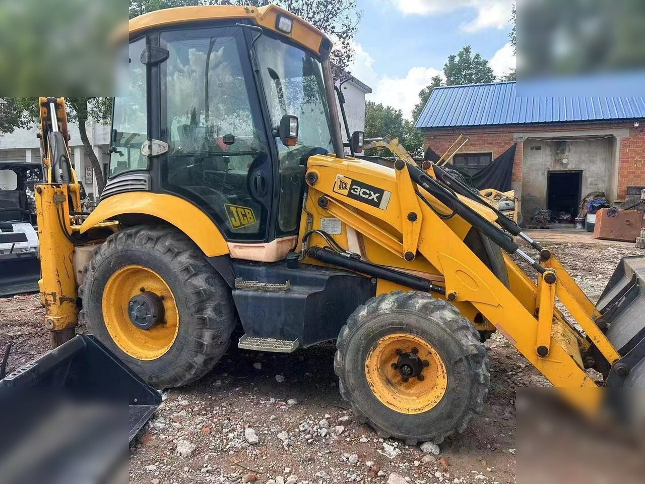 JCB 3CX - Buldoexcavator: Foto 4 JCB 3CX - Buldoexcavator: Foto 4