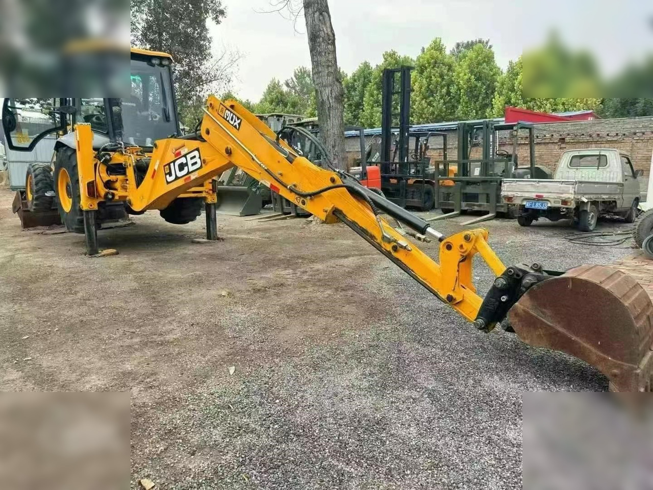 JCB 3CX - Buldoexcavator: Foto 4 JCB 3CX - Buldoexcavator: Foto 4
