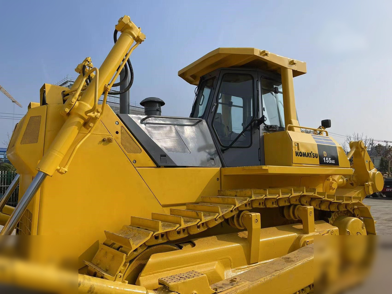 KOMATSU D155AX-3 - Buldozer: Foto 1 KOMATSU D155AX-3 - Buldozer: Foto 1