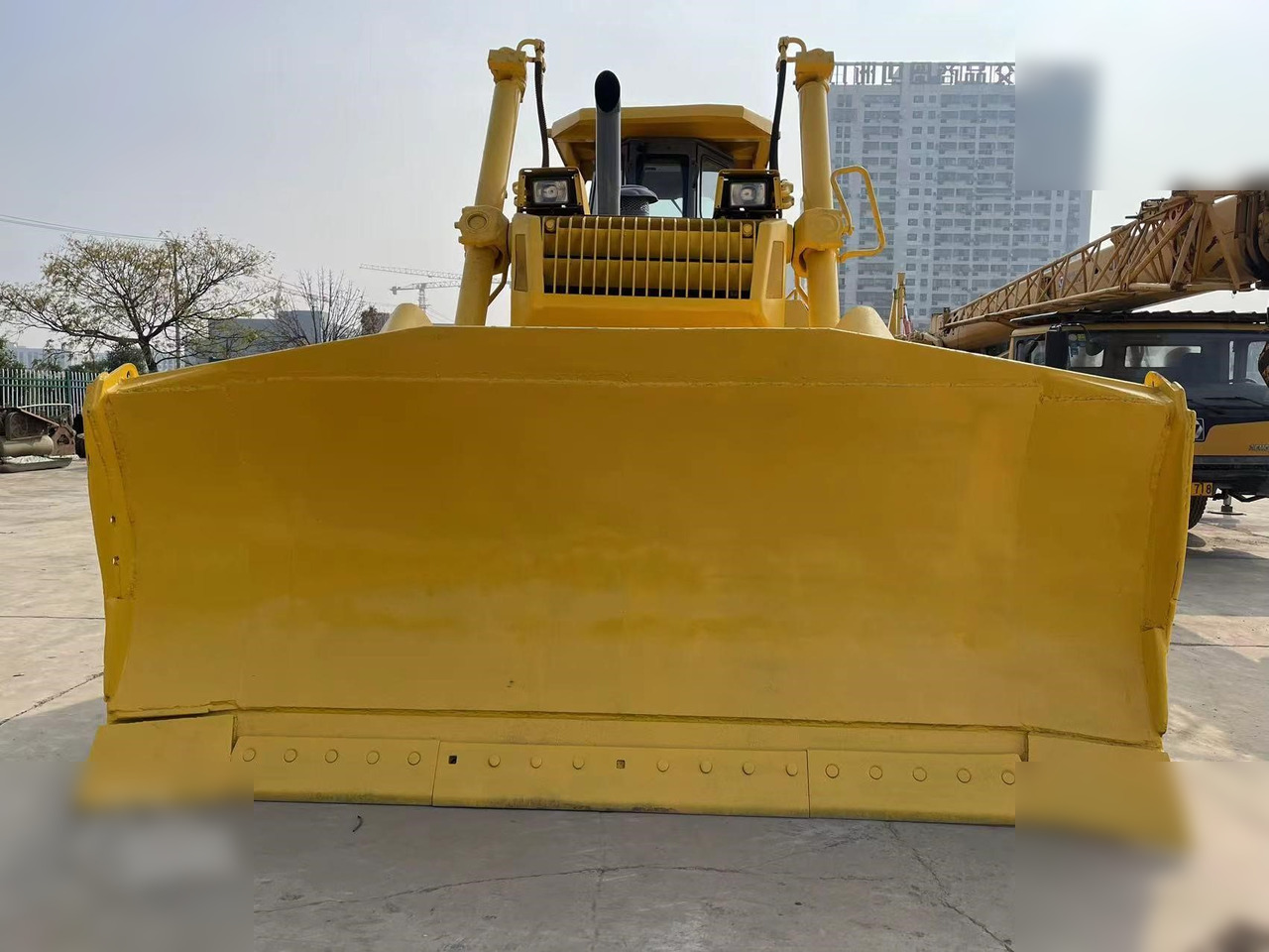 KOMATSU D155AX-3 - Buldozer: Foto 3 KOMATSU D155AX-3 - Buldozer: Foto 3