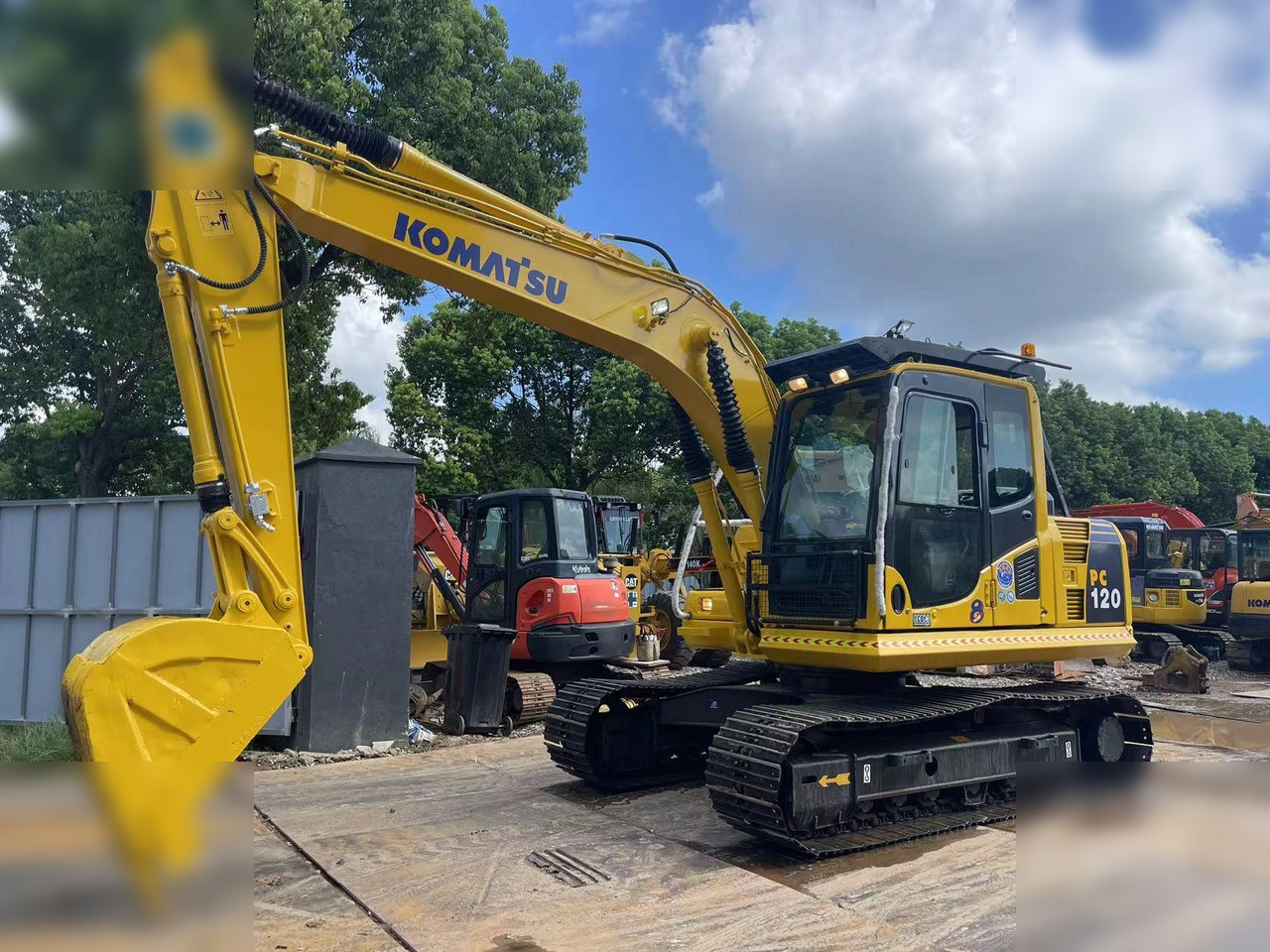 KOMATSU PC120-8 - Excavator pe şenile: Foto 2 KOMATSU PC120-8 - Excavator pe şenile: Foto 2