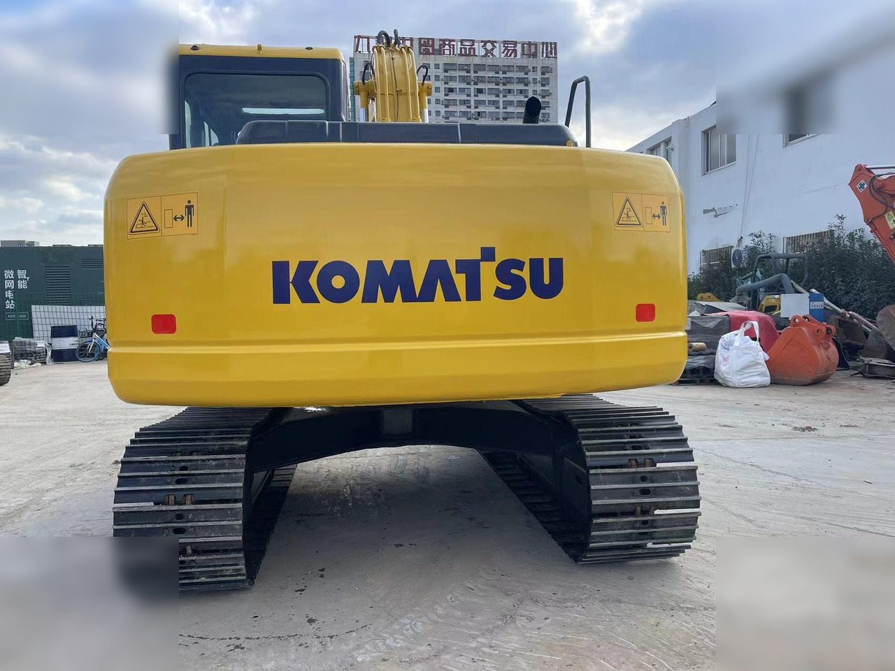 KOMATSU PC130-7 - Excavator pe şenile: Foto 4 KOMATSU PC130-7 - Excavator pe şenile: Foto 4