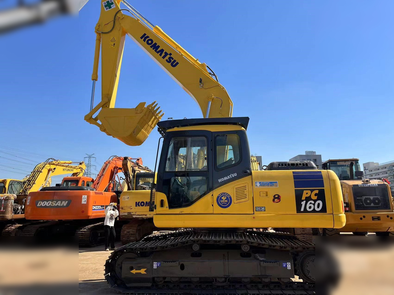 KOMATSU PC160-7 - Excavator pe şenile: Foto 1 KOMATSU PC160-7 - Excavator pe şenile: Foto 1