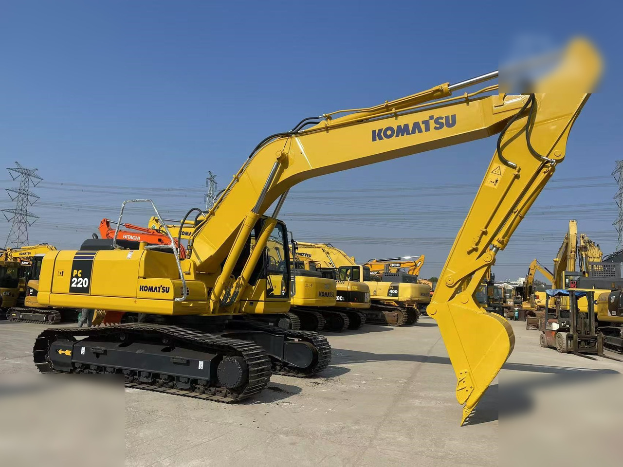 KOMATSU PC220-7 - Excavator pe şenile: Foto 1 KOMATSU PC220-7 - Excavator pe şenile: Foto 1
