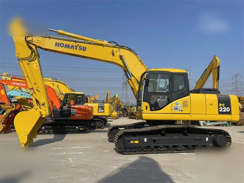 KOMATSU PC220-7 - Excavator pe şenile: Foto 3 KOMATSU PC220-7 - Excavator pe şenile: Foto 3