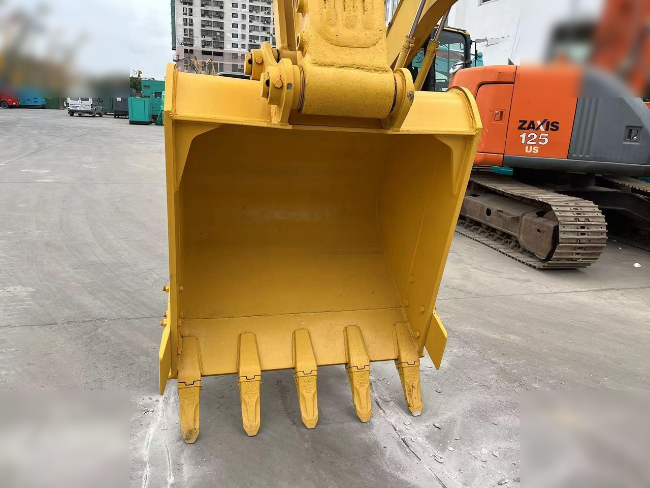 KOMATSU PC220-8 - Excavator pe şenile: Foto 3 KOMATSU PC220-8 - Excavator pe şenile: Foto 3