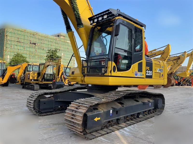 KOMATSU PC220-8 - Excavator pe şenile: Foto 5 KOMATSU PC220-8 - Excavator pe şenile: Foto 5