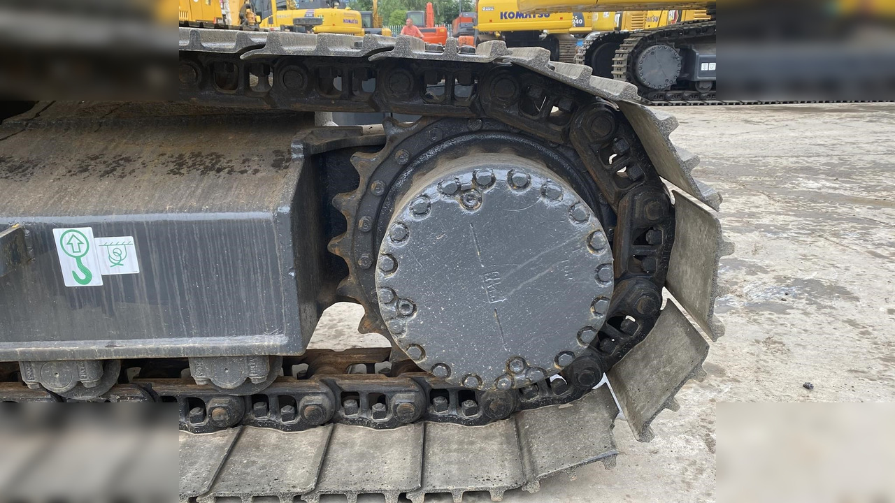 KOMATSU PC220-8 - Excavator pe şenile: Foto 5 KOMATSU PC220-8 - Excavator pe şenile: Foto 5