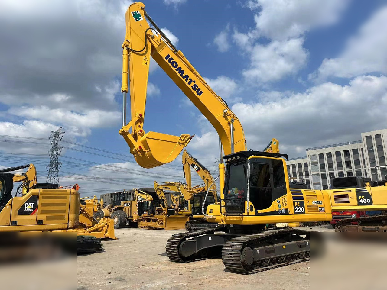 KOMATSU PC220-8 - Excavator pe şenile: Foto 4 KOMATSU PC220-8 - Excavator pe şenile: Foto 4