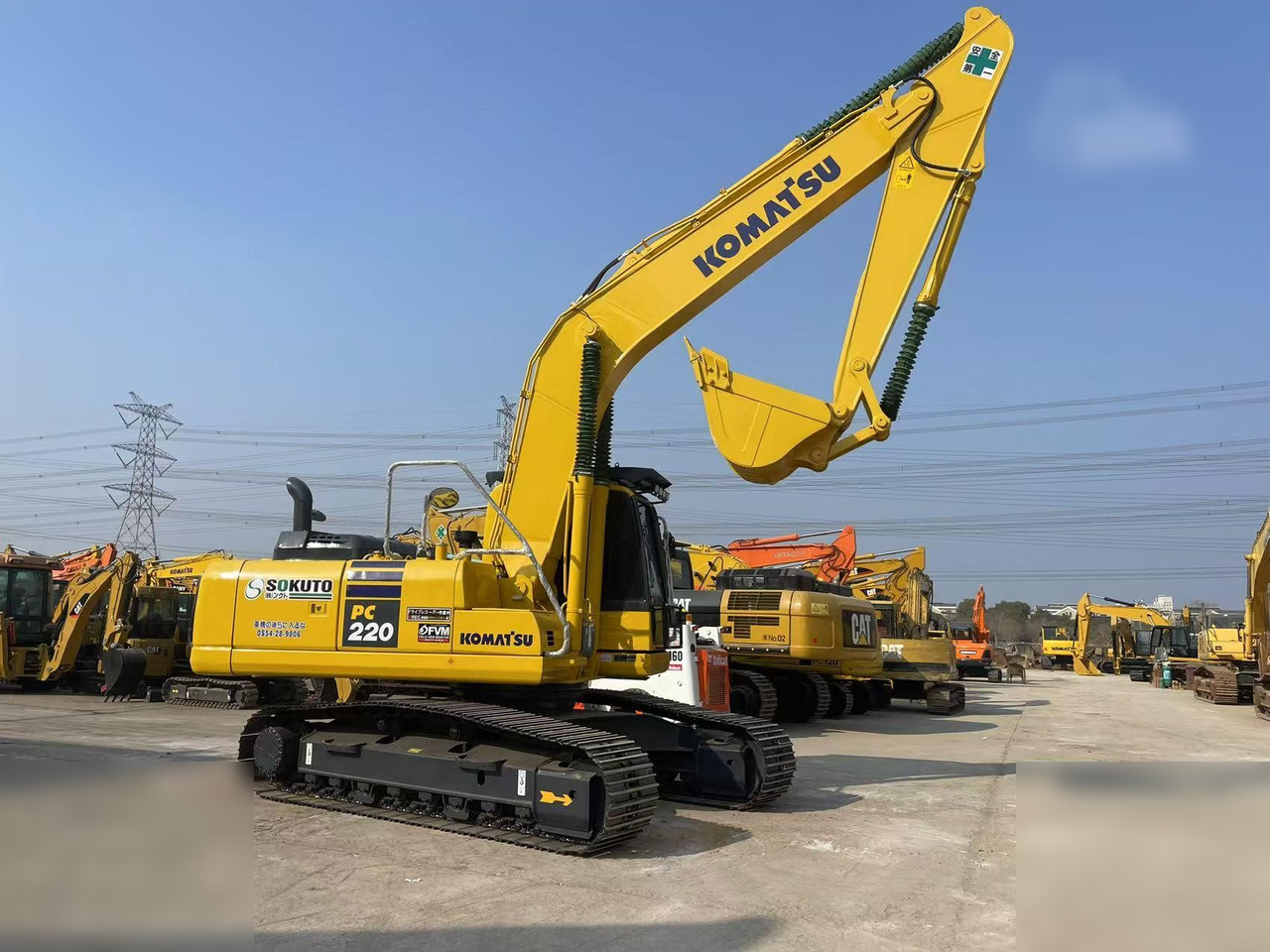 KOMATSU PC220-8 - Excavator pe şenile: Foto 2 KOMATSU PC220-8 - Excavator pe şenile: Foto 2