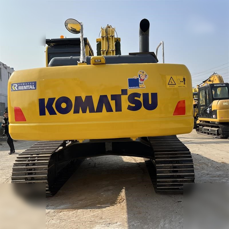 KOMATSU PC220-8 - Excavator pe şenile: Foto 4 KOMATSU PC220-8 - Excavator pe şenile: Foto 4