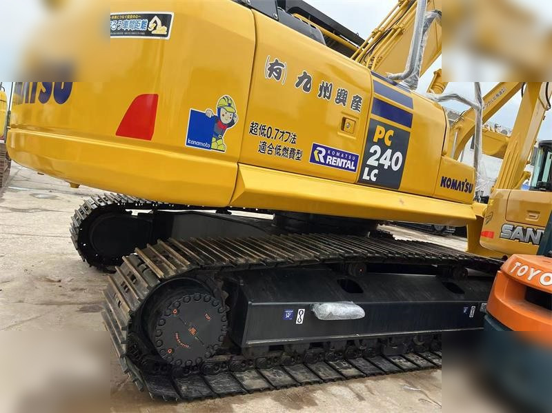 KOMATSU PC240 LC-8 - Excavator pe şenile: Foto 3 KOMATSU PC240 LC-8 - Excavator pe şenile: Foto 3
