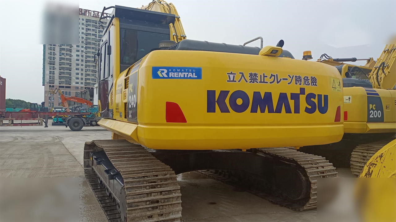 KOMATSU PC240 LC-8 - Excavator pe şenile: Foto 3 KOMATSU PC240 LC-8 - Excavator pe şenile: Foto 3