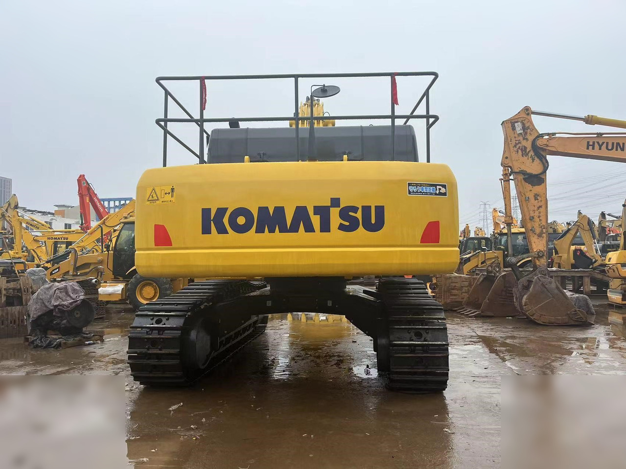 KOMATSU PC450 LC-8 - Excavator pe şenile: Foto 3 KOMATSU PC450 LC-8 - Excavator pe şenile: Foto 3