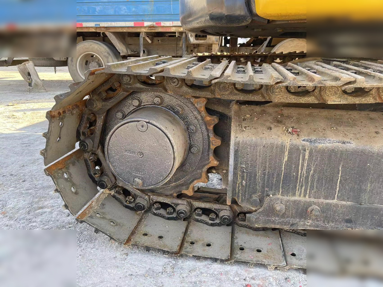 KOMATSU PC55MR-2 - Mini excavator: Foto 3 KOMATSU PC55MR-2 - Mini excavator: Foto 3