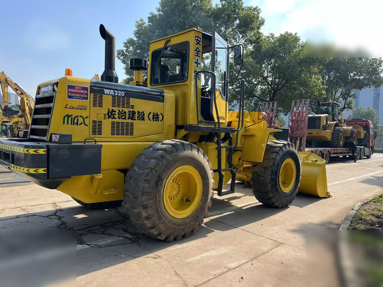 KOMATSU WA320-3 - Încărcător frontal pe pneuri: Foto 3 KOMATSU WA320-3 - Încărcător frontal pe pneuri: Foto 3