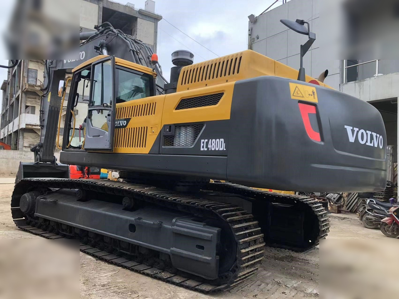 VOLVO EC480DL - Excavator pe şenile: Foto 2 VOLVO EC480DL - Excavator pe şenile: Foto 2