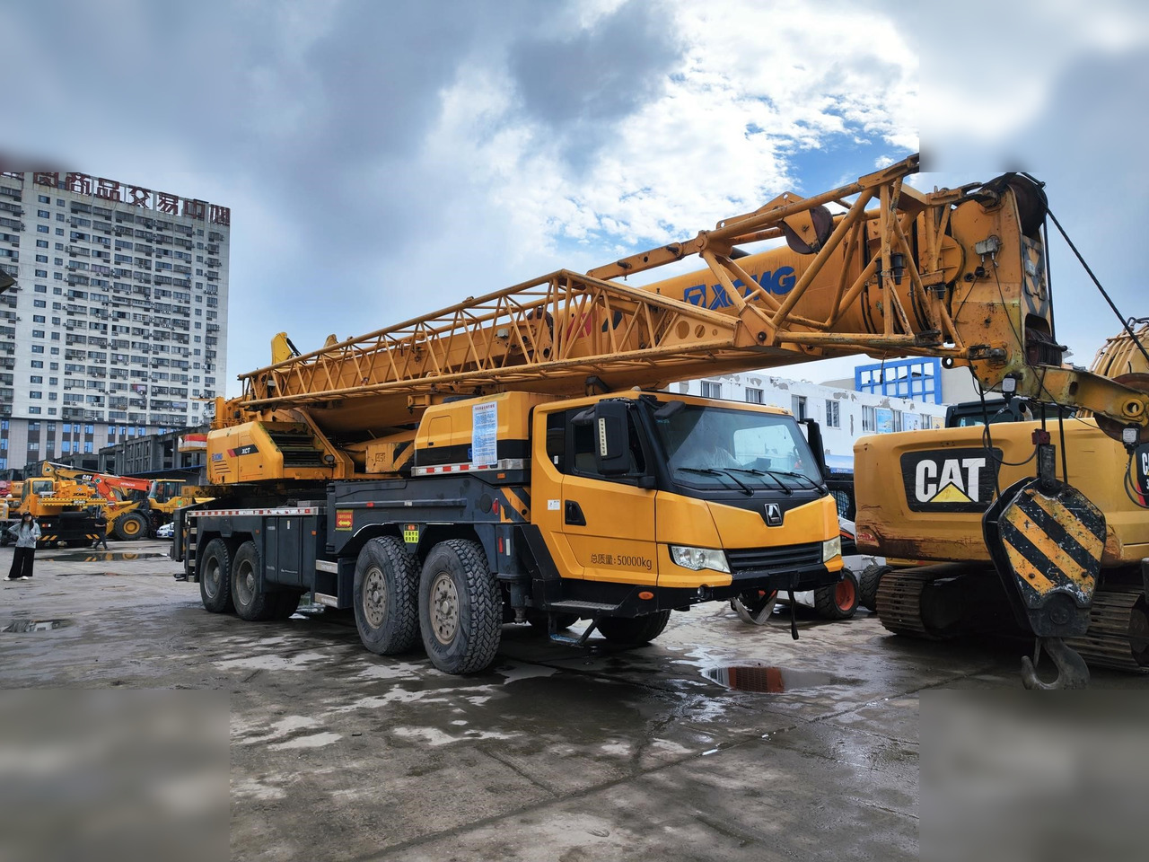 XCMG QY80XCT - Automacara: Foto 1 XCMG QY80XCT - Automacara: Foto 1