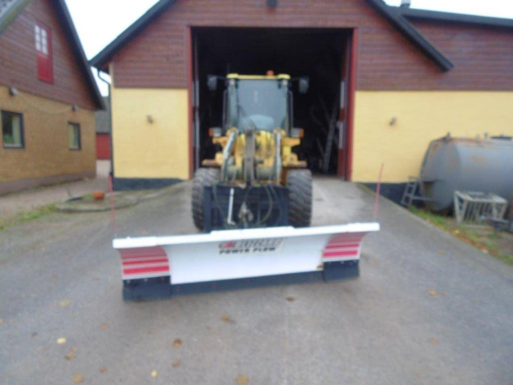 Snöblad Blizzard passande Volvo m.fl i nyskick - Plug zapada: Foto 3 Snöblad Blizzard passande Volvo m.fl i nyskick - Plug zapada: Foto 3