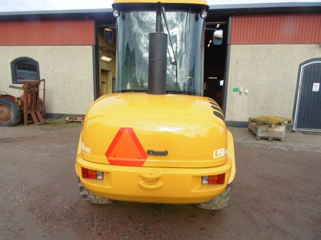 Volvo L 35 - Încărcător frontal pe pneuri: Foto 3 Volvo L 35 - Încărcător frontal pe pneuri: Foto 3