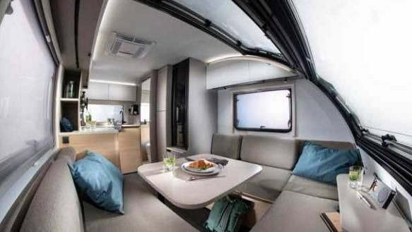 Adria Action 391 LH*1.500KG*EL.FB.-TEMP.*SCHWENK-TISCH - Rulotă: Foto 3 Adria Action 391 LH*1.500KG*EL.FB.-TEMP.*SCHWENK-TISCH - Rulotă: Foto 3