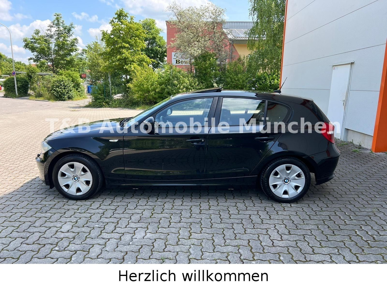 BMW 118d*Advantage-Paket*Klima*Navi*Xenon*PDC*1.Hand - Berlină/ Sedan: Foto 2 BMW 118d*Advantage-Paket*Klima*Navi*Xenon*PDC*1.Hand - Berlină/ Sedan: Foto 2