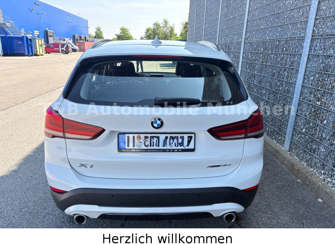 BMW X1 xDrive 18 d*Sport Line*LED*Navi*Teil-Leder* - SUV: Foto 4 BMW X1 xDrive 18 d*Sport Line*LED*Navi*Teil-Leder* - SUV: Foto 4
