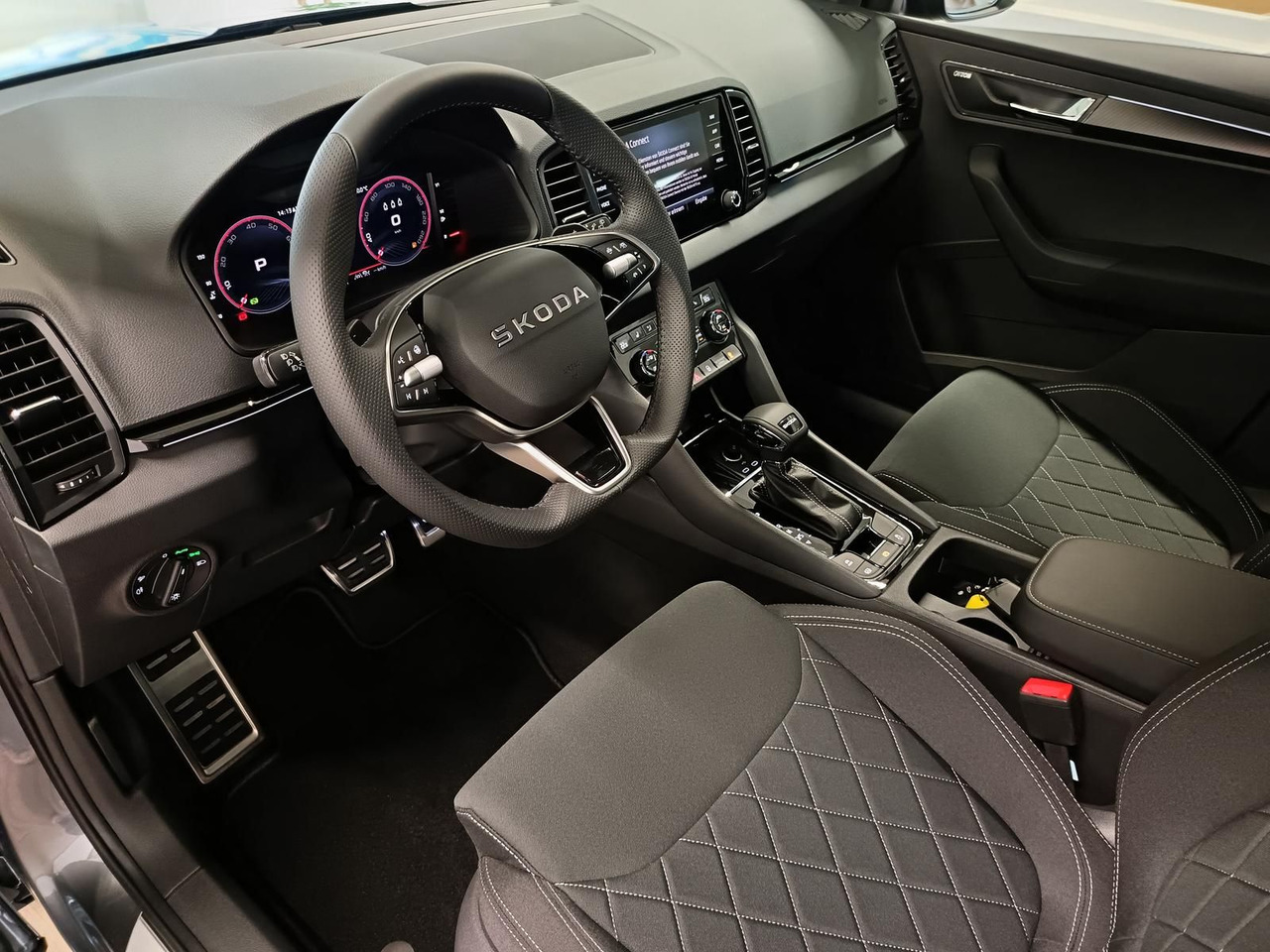 SUV Skoda Karoq Sportline 1,5 TSI DSG*AHK*PSD*STD.HZG*NAVI: Foto 22 SUV Skoda Karoq Sportline 1,5 TSI DSG*AHK*PSD*STD.HZG*NAVI: Foto 22