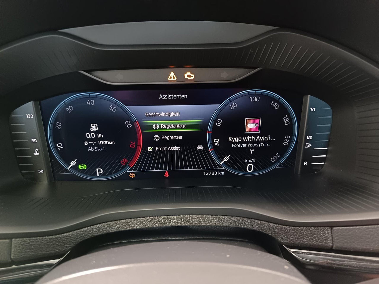 SUV Skoda Karoq Style 1,5TSI DSG*AHK-VORBER*NAVI*LED*R-KAM: Foto 8