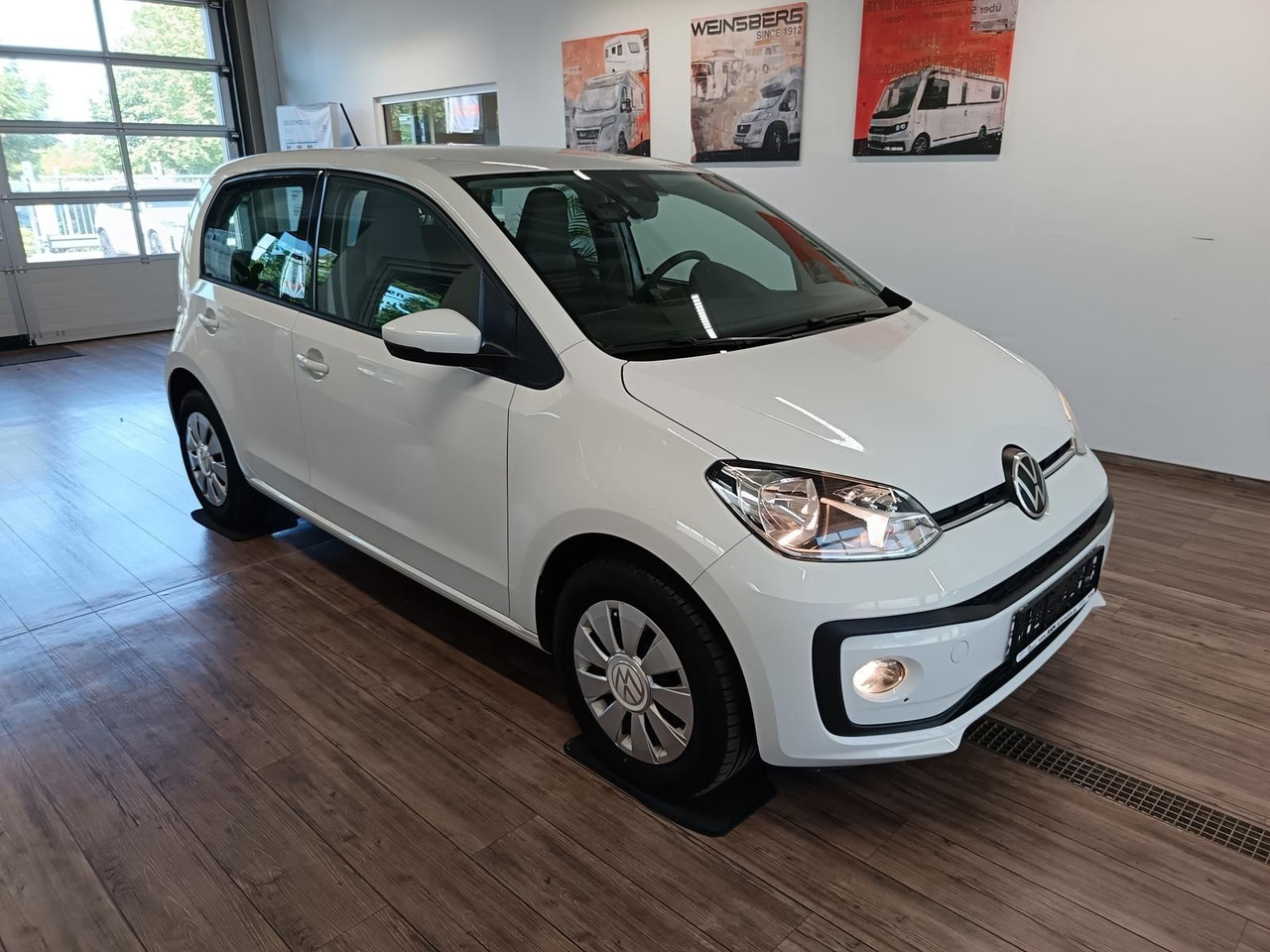 Volkswagen up! move up! 1.0*R-KAM*PDC*SHZ*MAPS+MORE*DAB*NSW - Automobil: Foto 3 Volkswagen up! move up! 1.0*R-KAM*PDC*SHZ*MAPS+MORE*DAB*NSW - Automobil: Foto 3