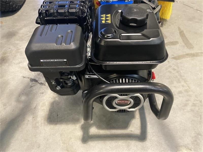 BCS 706 inkl. 80 cm fejemaskine - Tractor comunal: Foto 5 BCS 706 inkl. 80 cm fejemaskine - Tractor comunal: Foto 5